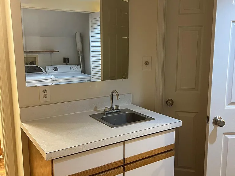 8578 Harvest View Ct — Photo 14