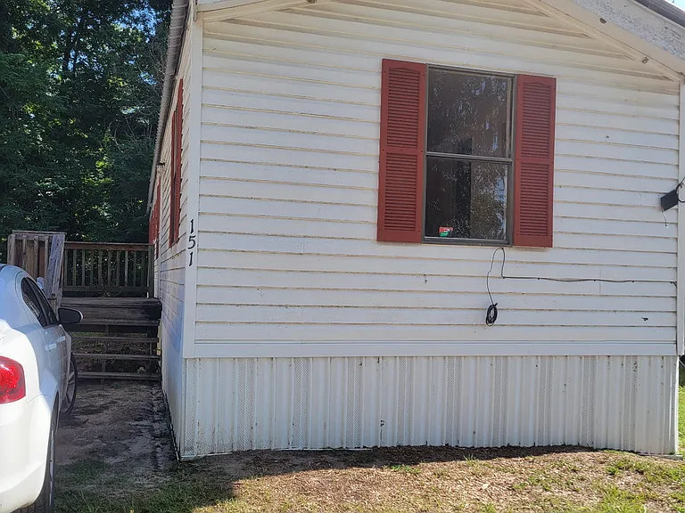 1720 NW 38th Ave #151 — Photo 9