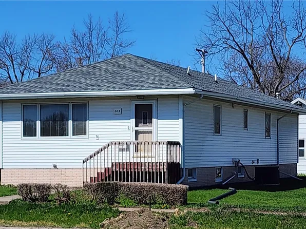 203 N Main St, Melcher, IA 50163