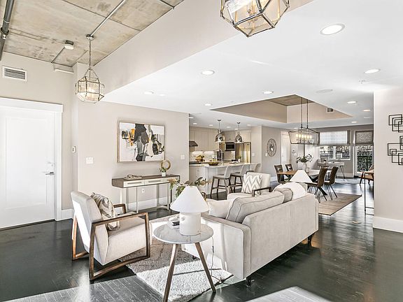 3rd image of 1735 19th St Unit 3C