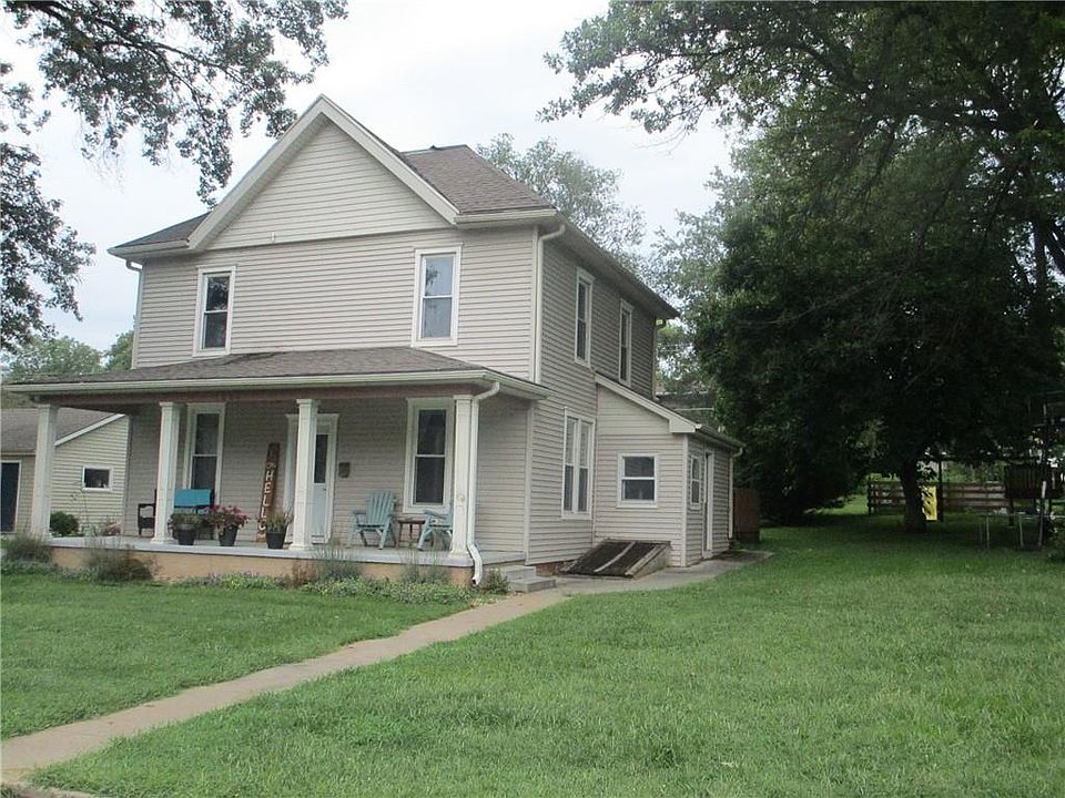 1004 College St, Tarkio, MO 64491 MLS 2452180 Zillow
