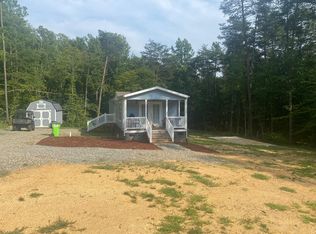 340 Lakeside Dr, Farmville, VA 23901