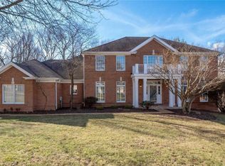 17714 Drummer Ln, Chesterfield, MO 63005