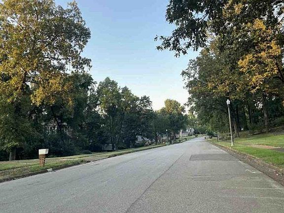 5th image of 2595 Countrywood Pkwy