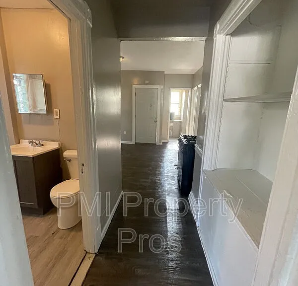 2619 N 23rd St #LOWER — Photo 7