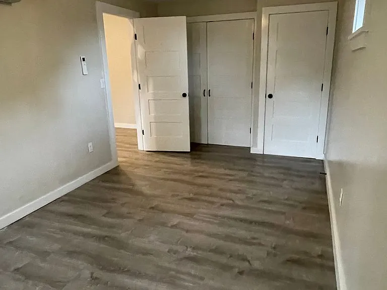 82 Fair St — Photo 6