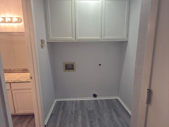 3rd image of 7521 Hanover Ln #7521
