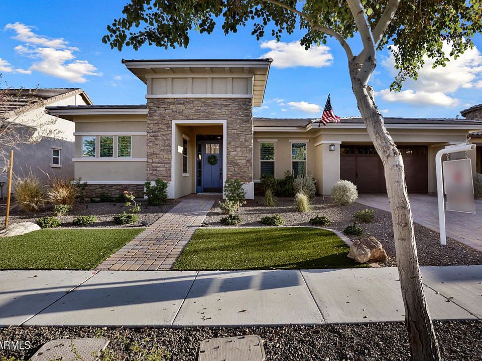 1st image of 20937 W Mariposa St