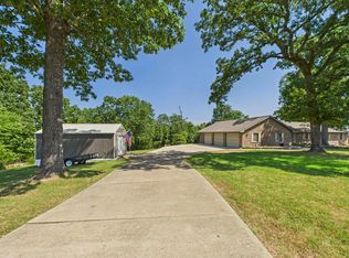 334 Forest Hills Dr, Mountain Home, AR 72653