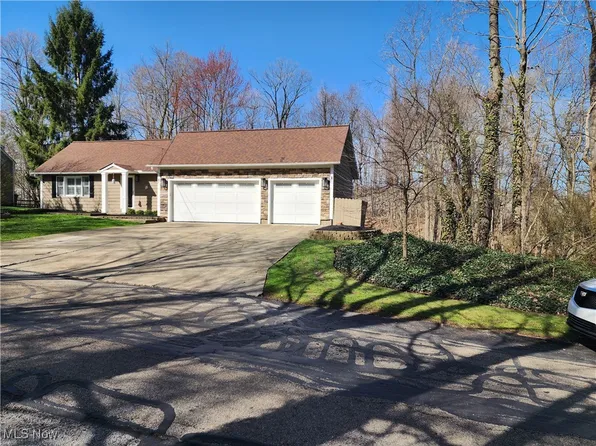 866 Beechers Brook Rd, Mayfield, OH 44143