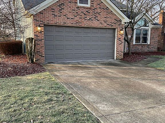 3rd image of 6363 Little Deer Ln