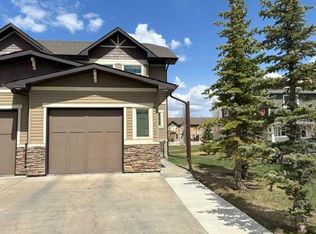 150 S Vanier Dr #408, Red Deer, AB T4R0K9