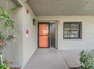 2020 Lakeview Dr APT 101, Clearwater, FL 33763