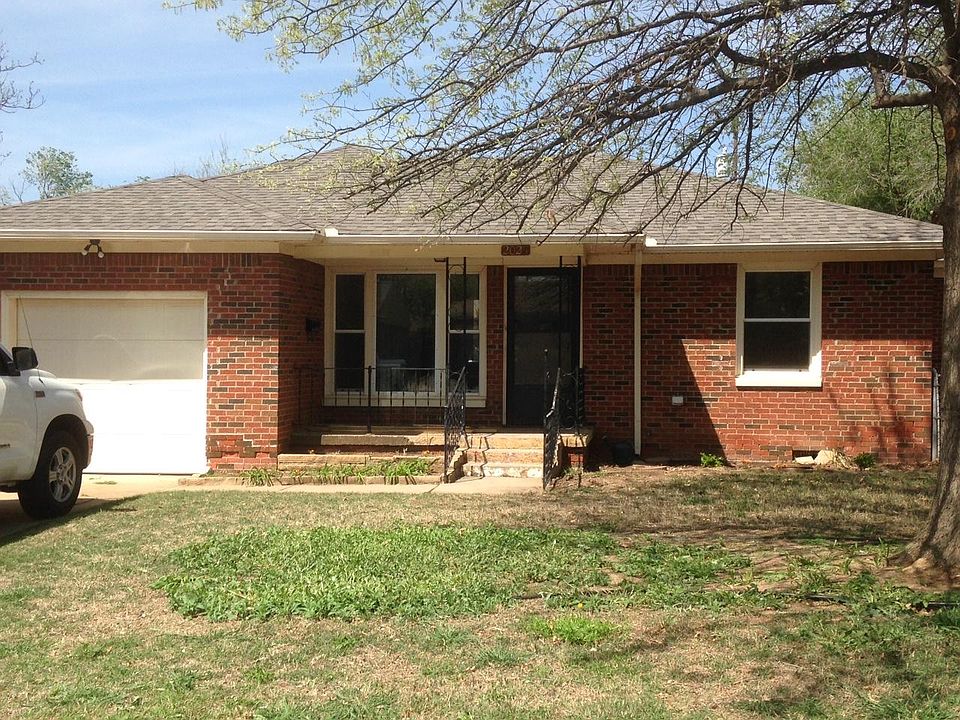 1st image of 2025 Andover Ct