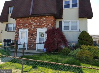 231-231A Glenside Ave, Holmes, PA 19043