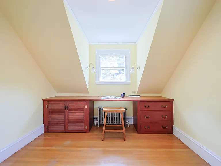 27 Chesterfield Rd — Photo 18