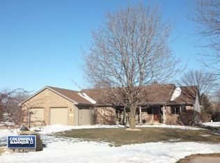 N9619 Darboy Dr, APPLETON, WI 54915