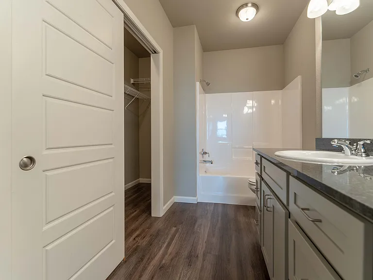 Coryell Commons — Photo 61