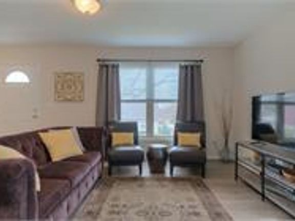 5th image of 1610 Whipple Dr #2