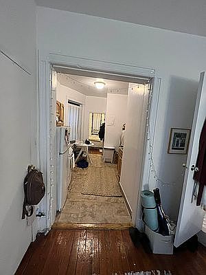3rd image of 241 W 15th St #4R