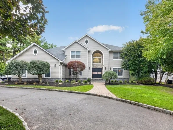 3 Recktenwald Ct, Old Tappan Boro, NJ 07675
