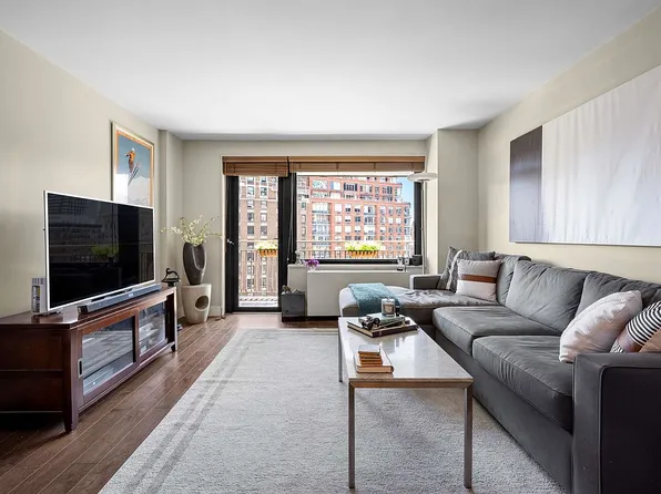201 W 70th St APT 15G, New York, NY 10023
