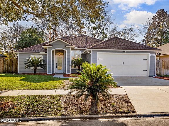 2nd image of 12417 HATTON CHASE Lane W