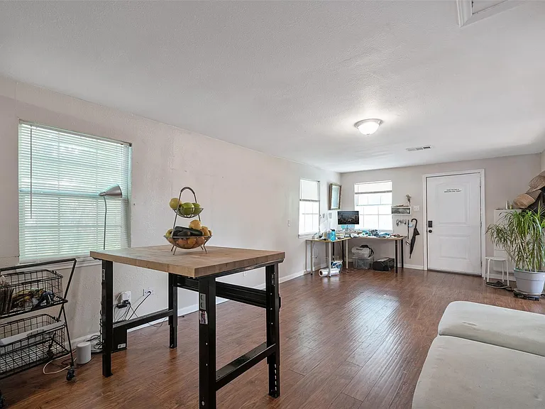 8314 Brandon St — Photo 13