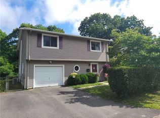 77 Phillips St, Woonsocket, RI 02895