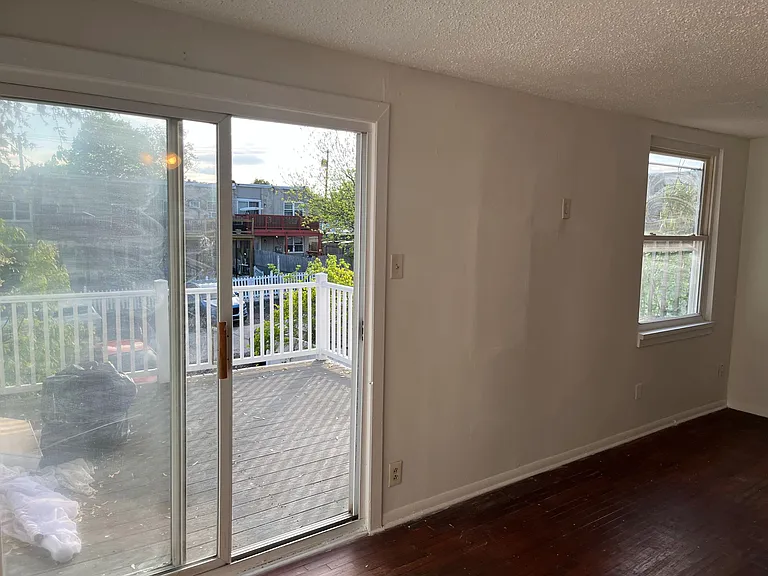 3406 Ashfield Ln #2 — Photo 3