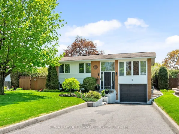 5 Herrington Ct, Ottawa, ON K2H 6B9