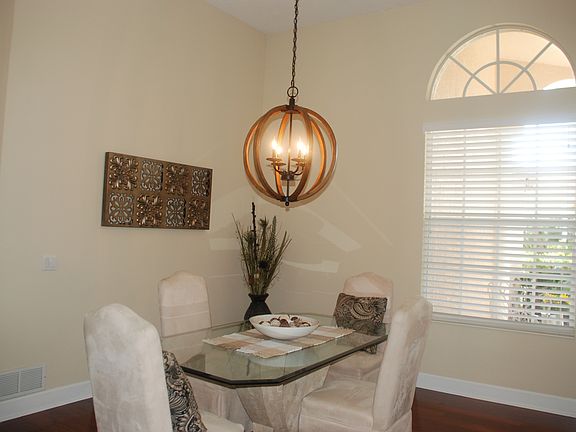4th image of 2776 Harvest Dr