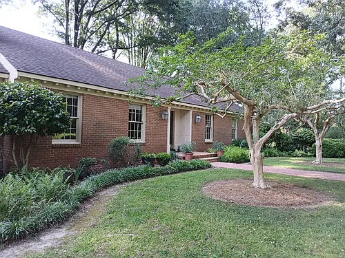1929 Lynn Cove Ln Photo 1