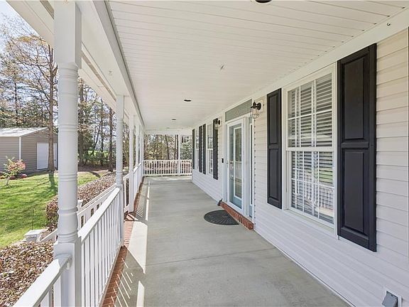 4th image of 3346 Hickory Fork Rd