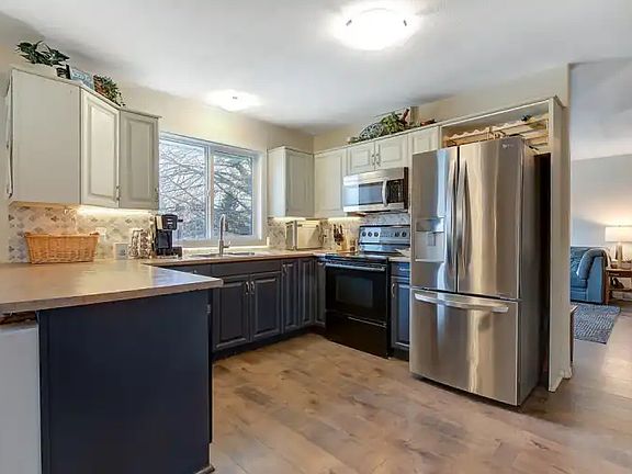 4th image of 2209 Stillingfleet Ct #1A