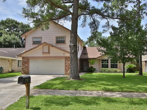 7715 Goldengrove Dr, Spring, TX 77379