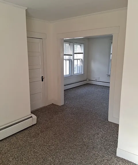 86-88 Mascoma St #4 — Photo 2