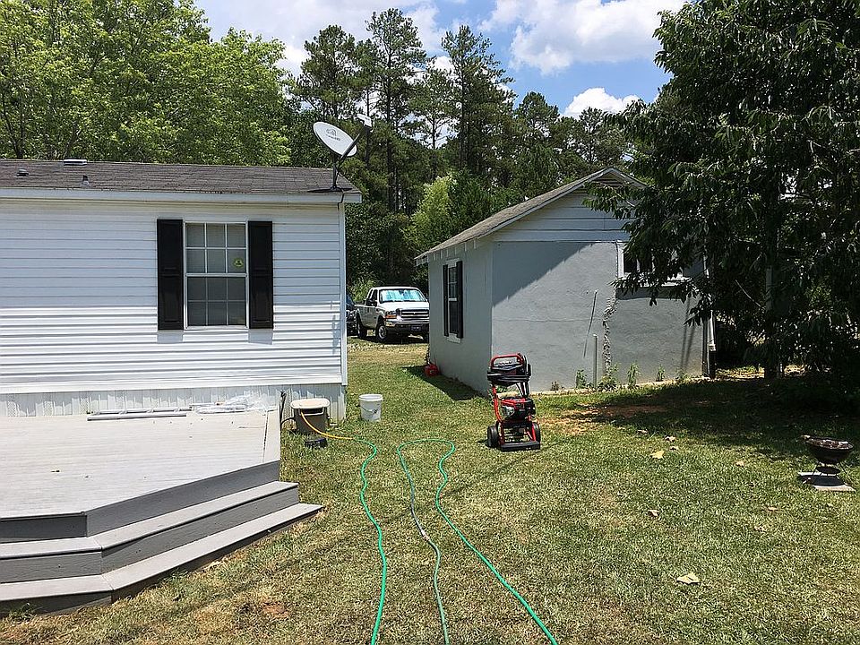 2nd image of 946 Wheeland Rd
