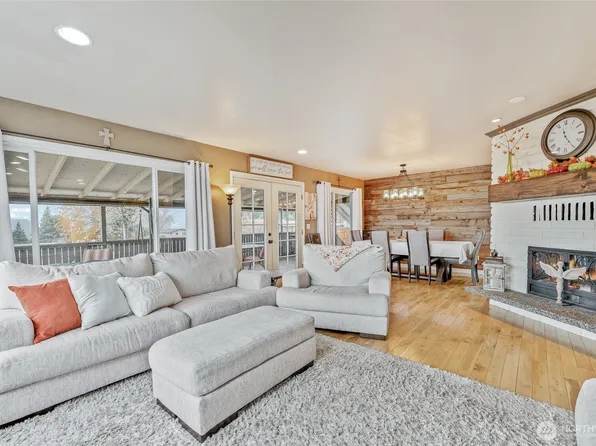 809 N Kenroy Terrace, East Wenatchee, WA 98802
