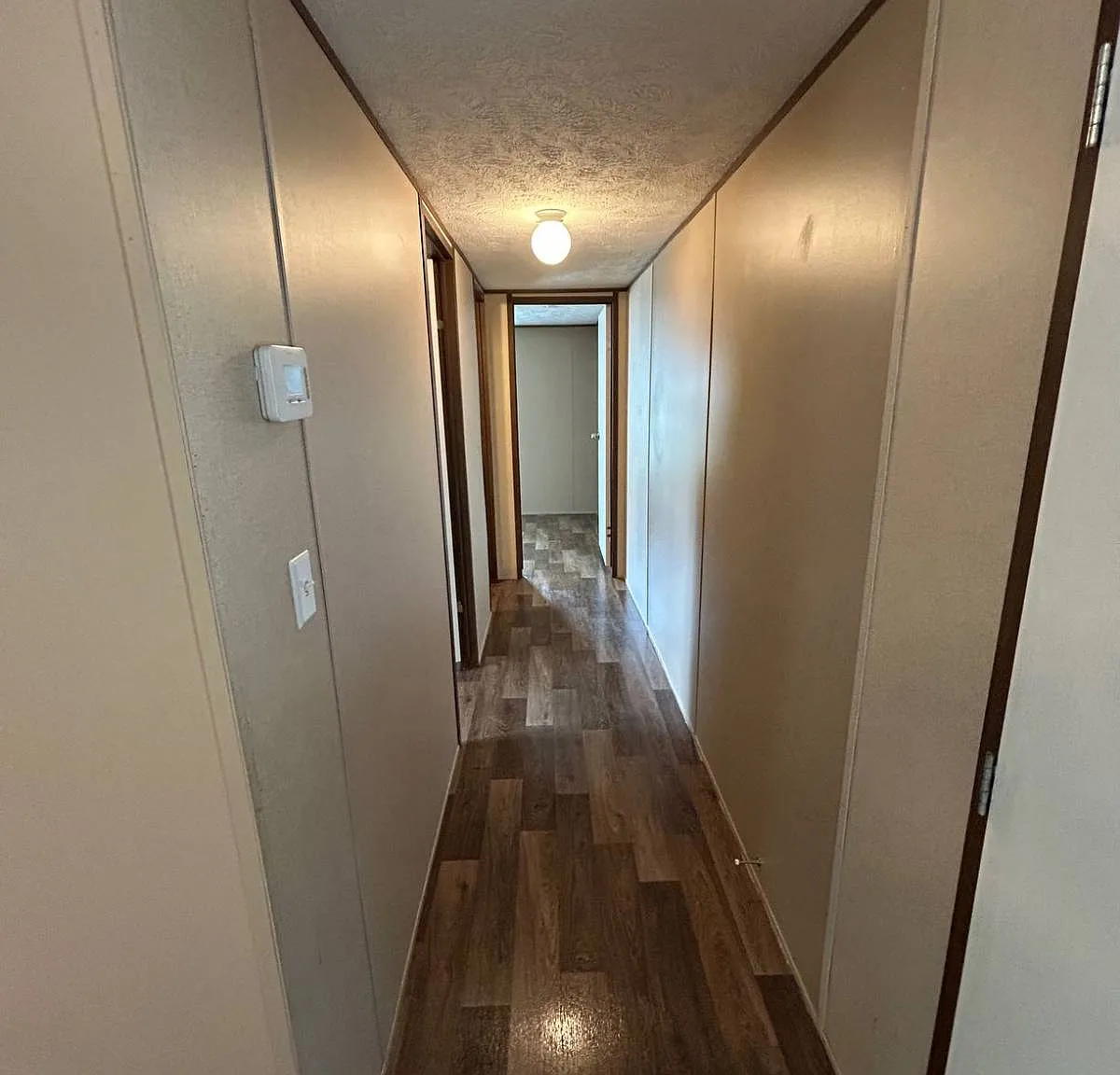 3 bed, 2.0 bath, $975 — Photo 3