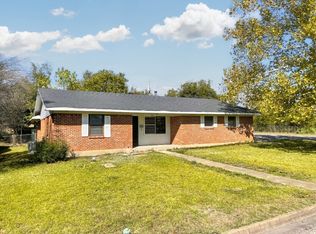 123 W Main St, Denison, TX 75021