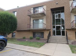 6582 Hearne Rd UNIT 5, Cincinnati, OH 45248