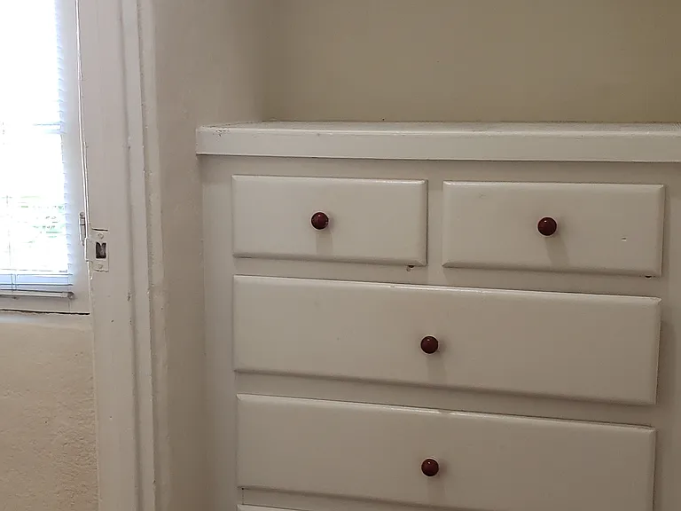 Bedroom closet built-ins