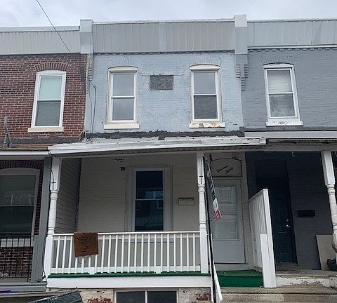2nd image of 1330 S Corlies St
