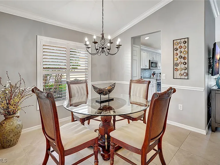 11041 Iron Horse Way — Photo 7