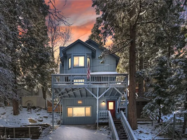 547 Rose Ln, Twin Peaks, CA 92391