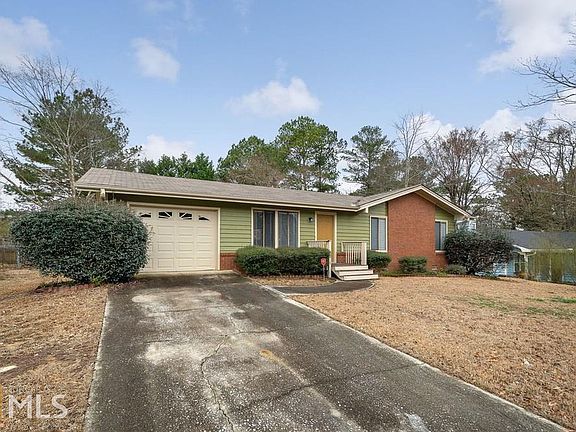 3rd image of 1795 Riverridge Dr NW