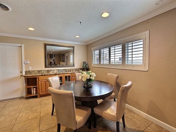 5th image of 2108 Camwood Ave