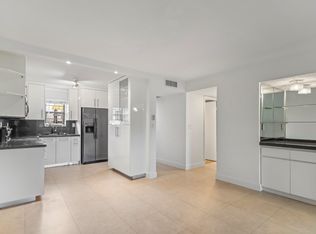 9440 SW 8th St APT 103, Boca Raton, FL 33428