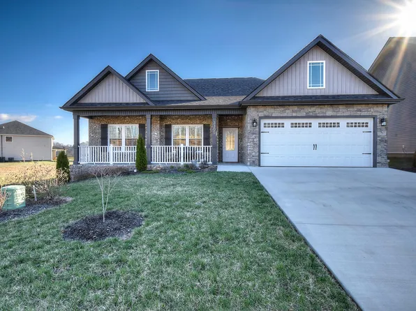 3305 Cottage Green Ct, Kingsport, TN 37660